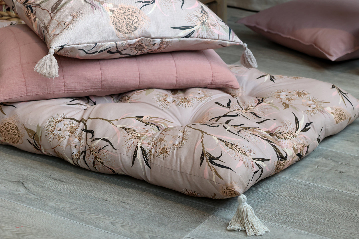 Matratze/Auflage mit Blumenmuster taupe 180x70 cm