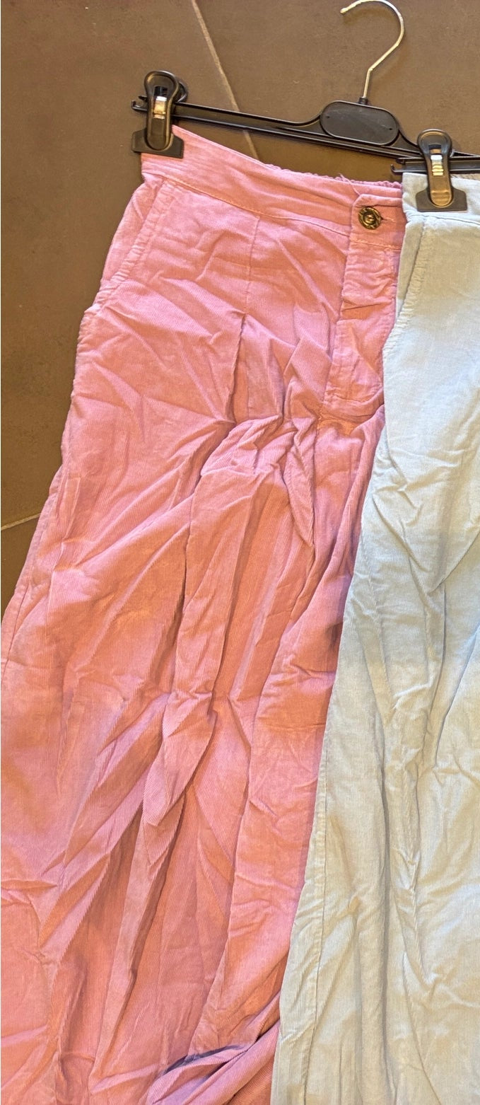 Buntfaltenhose aus Samt 6595 Lillas