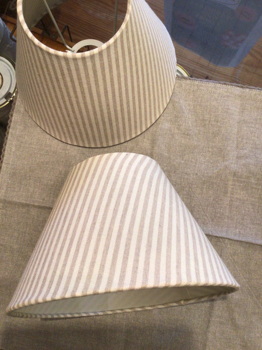Lampenschirm beige weiß gestreift