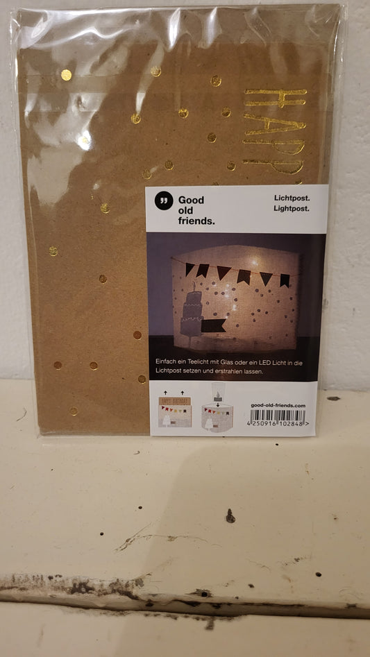 Lichtpost „Happy Birthday“