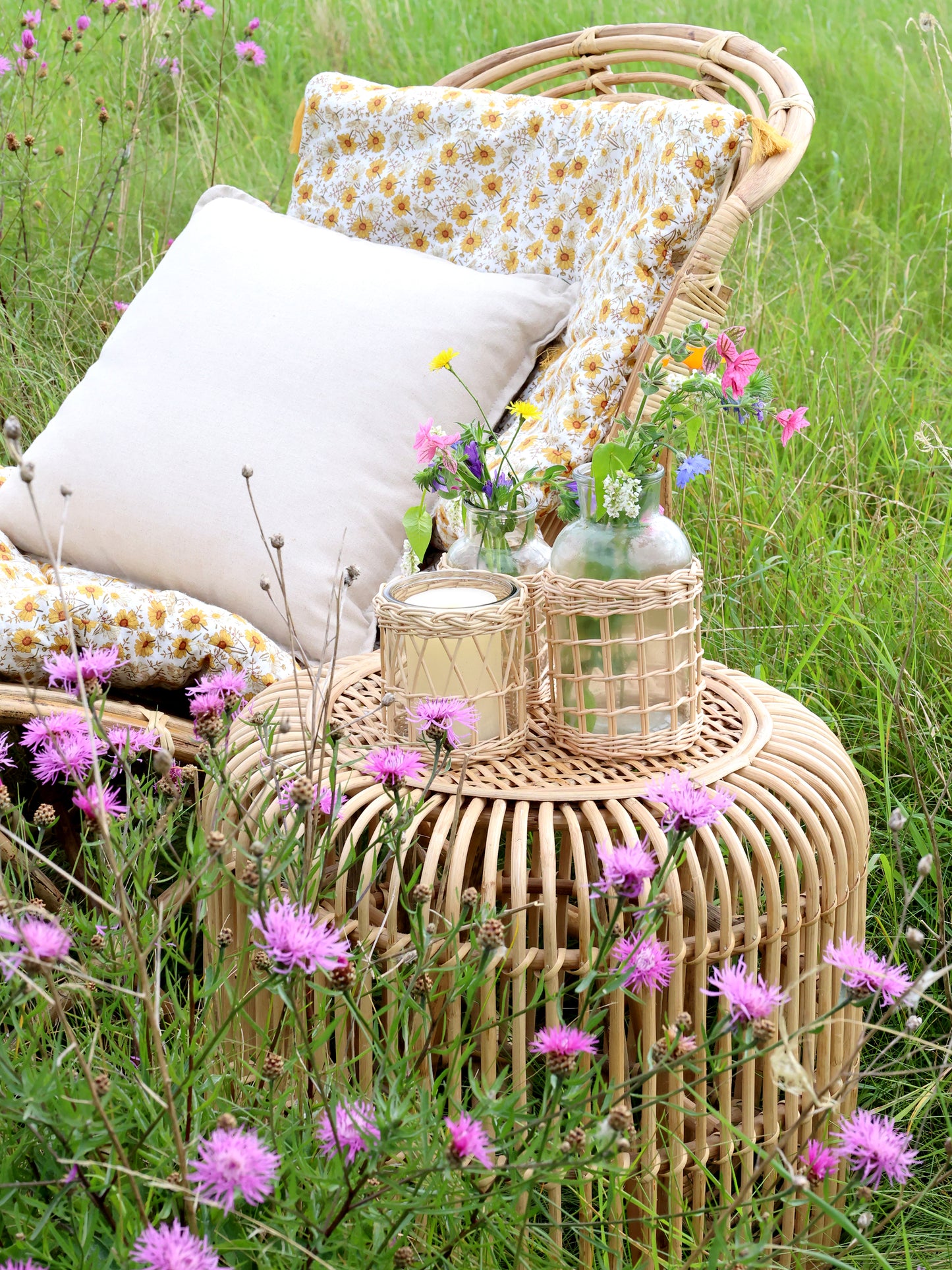 Tisch / Couchtisch / Gartentisch