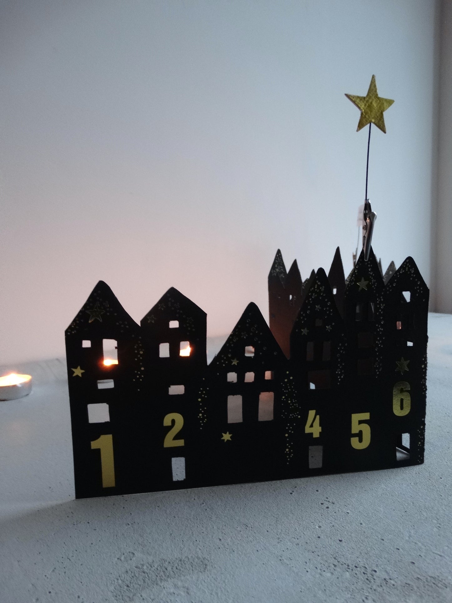 Adventsdorf Silhouette / Adventskalender immwährend
