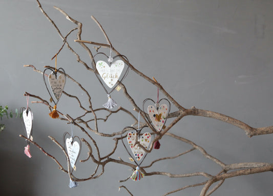 Schmuckherzen. Die Welt ist schön..