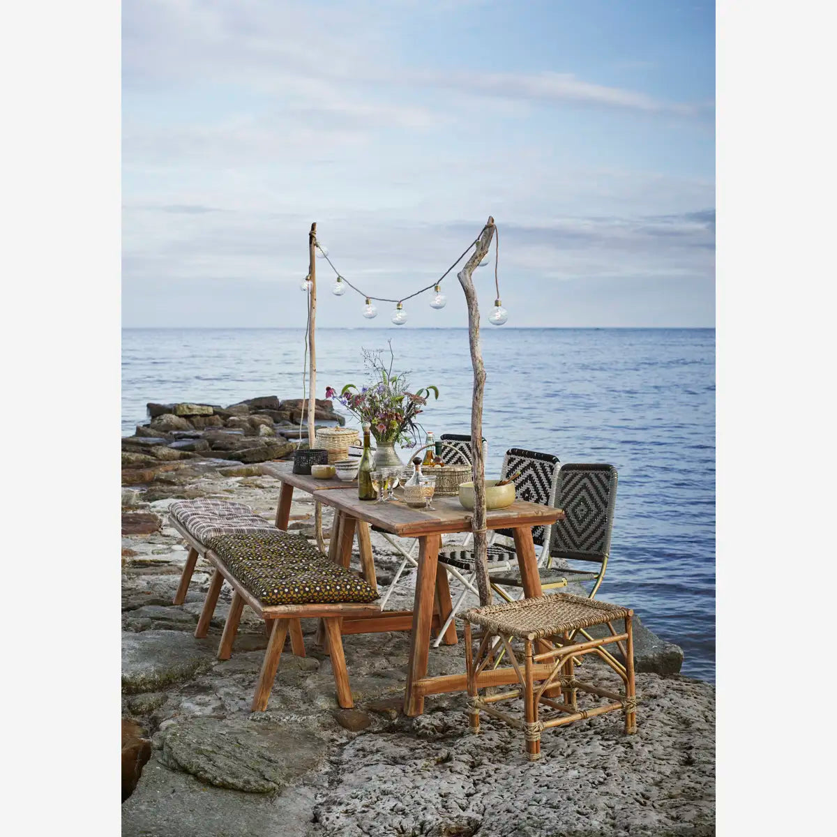 Tisch recycelt