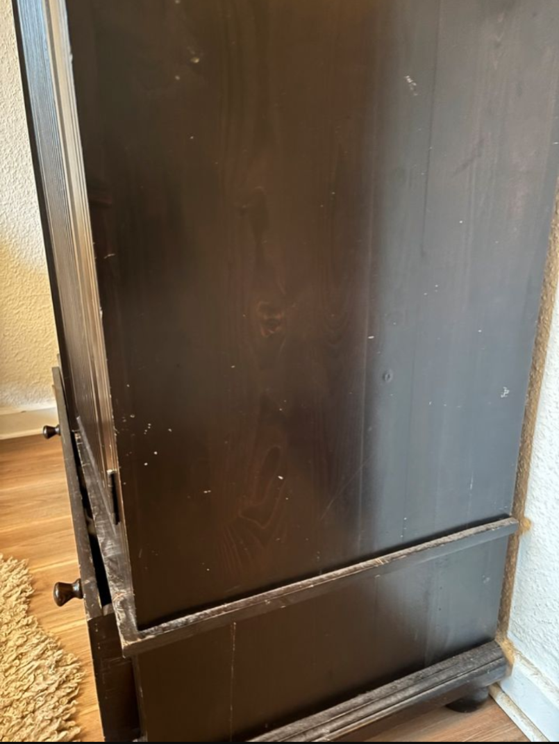 Schrank / Kleiderschrank Filly