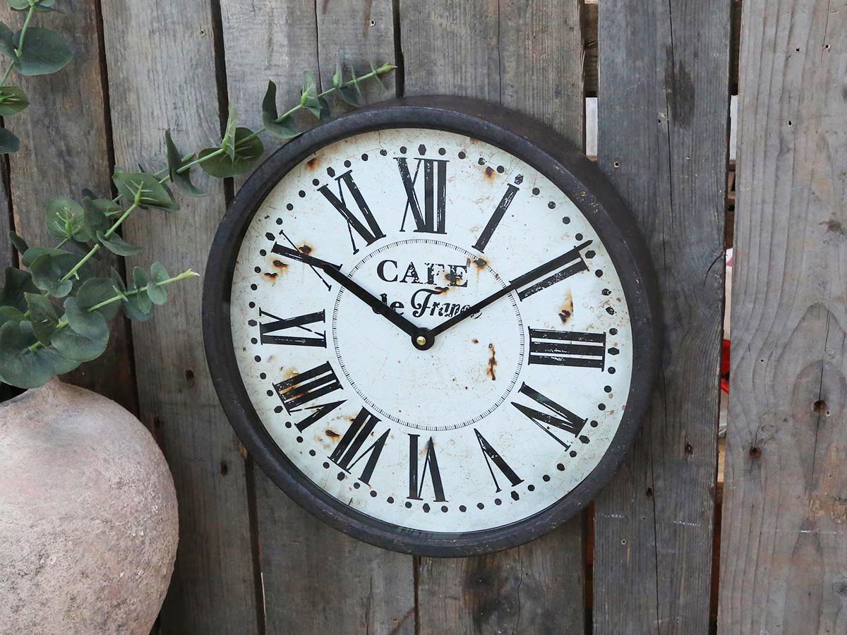 Wanduhr / Uhr