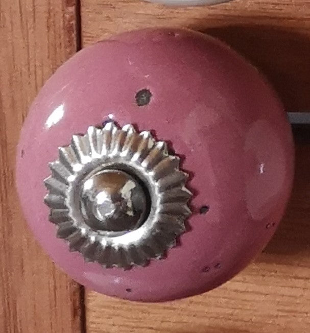 Möbelknopf pink dunkel