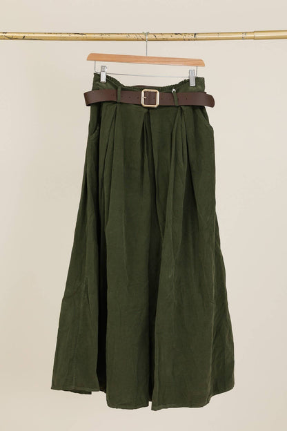 Hose mit Taschen und Gürtel 30522, Feincord, 100 % Baumwolle: Khaki