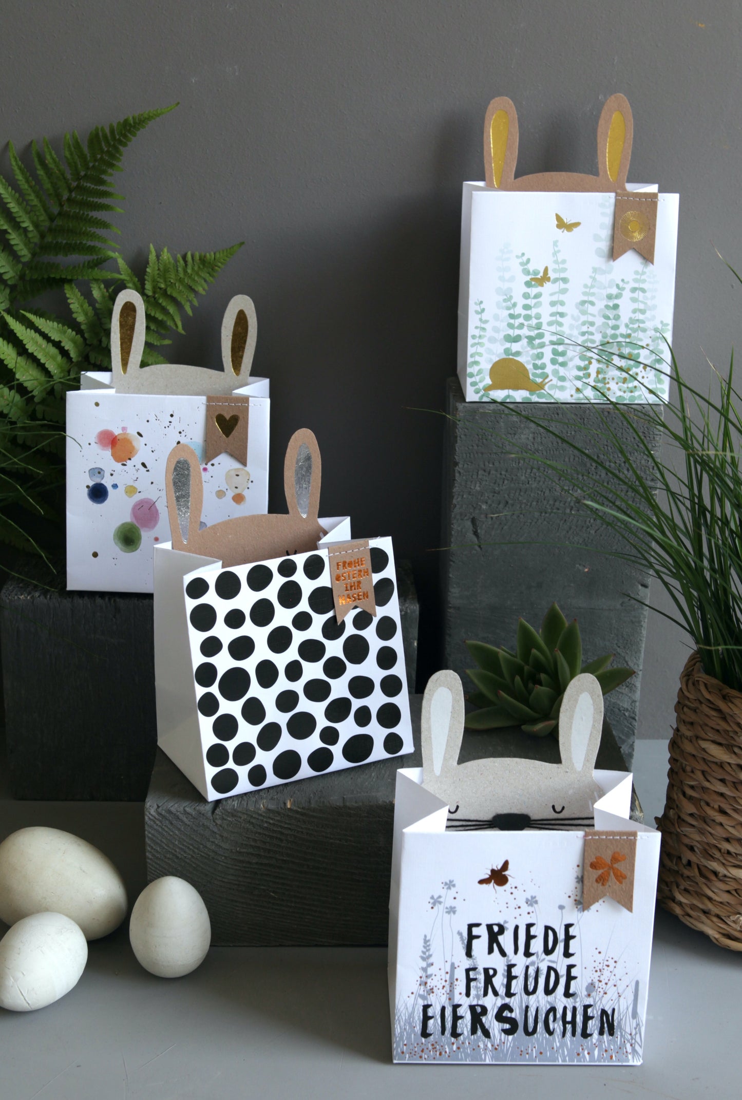 Eiertüten "schwarze Punkte"