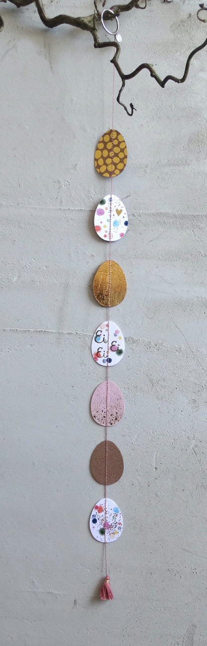 Eierkette Bunte Punkte