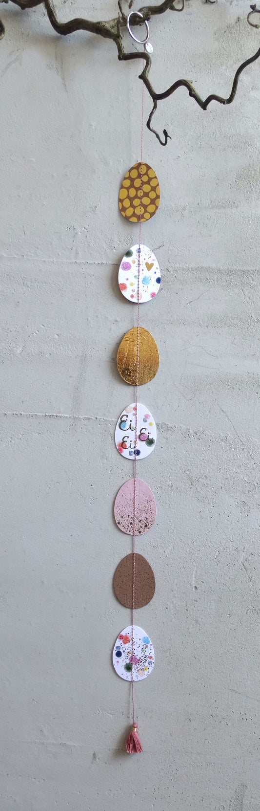Eierkette Bunte Punkte