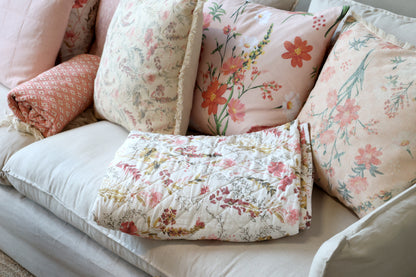 Decke / Tagesdecke / Quilt mit Wildblumen creme 180x130 cm