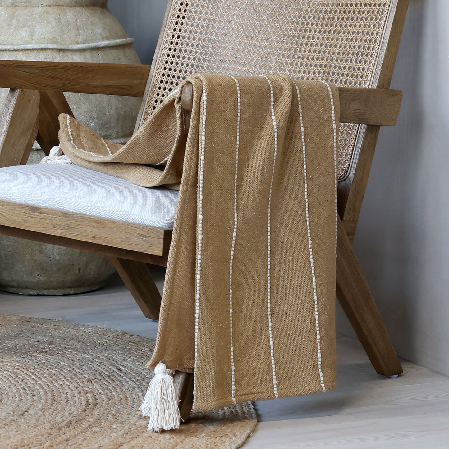 Decke aus Garnüberschuss honig 150x130cm