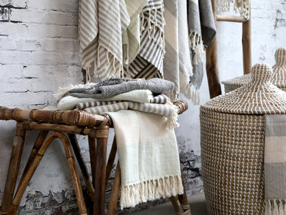 Handtuch Grau gestreift