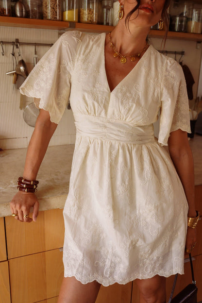Kleid Iskren: Beige / M