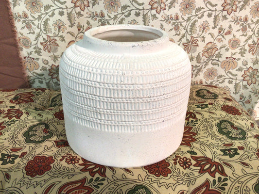 Übertopf aus Zement