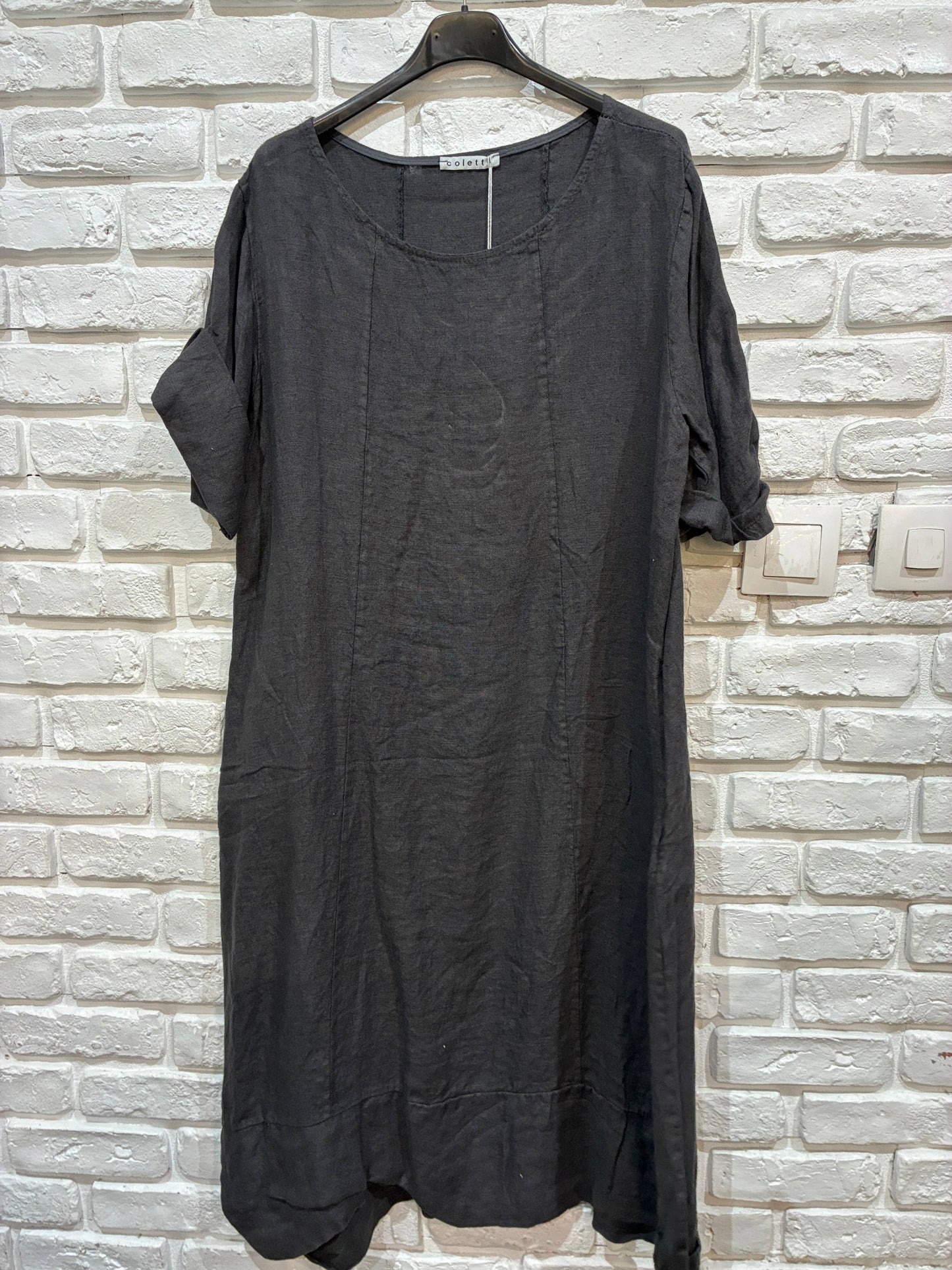 Langärmeliges Kleid mit Rundhalsausschnitt 29135 100%Leinen: Anthrazitgrau