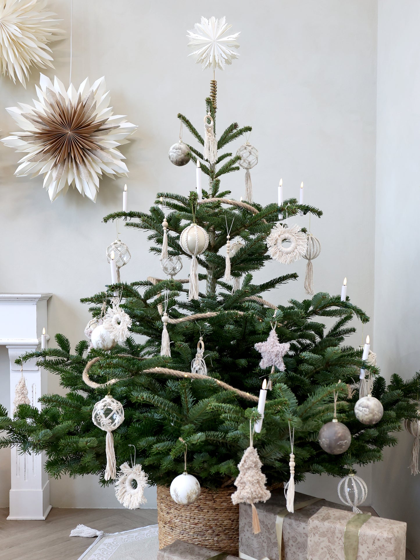 Weihnachtsbaumspitze aus Papier