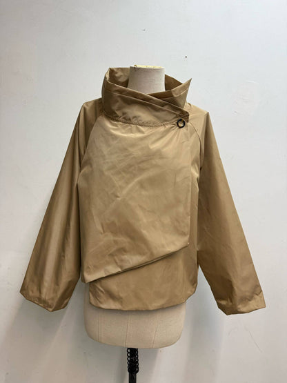 Leichte Jacke mit überkreuztem Stehkragen: Gris / 7690 Einheitsgröße