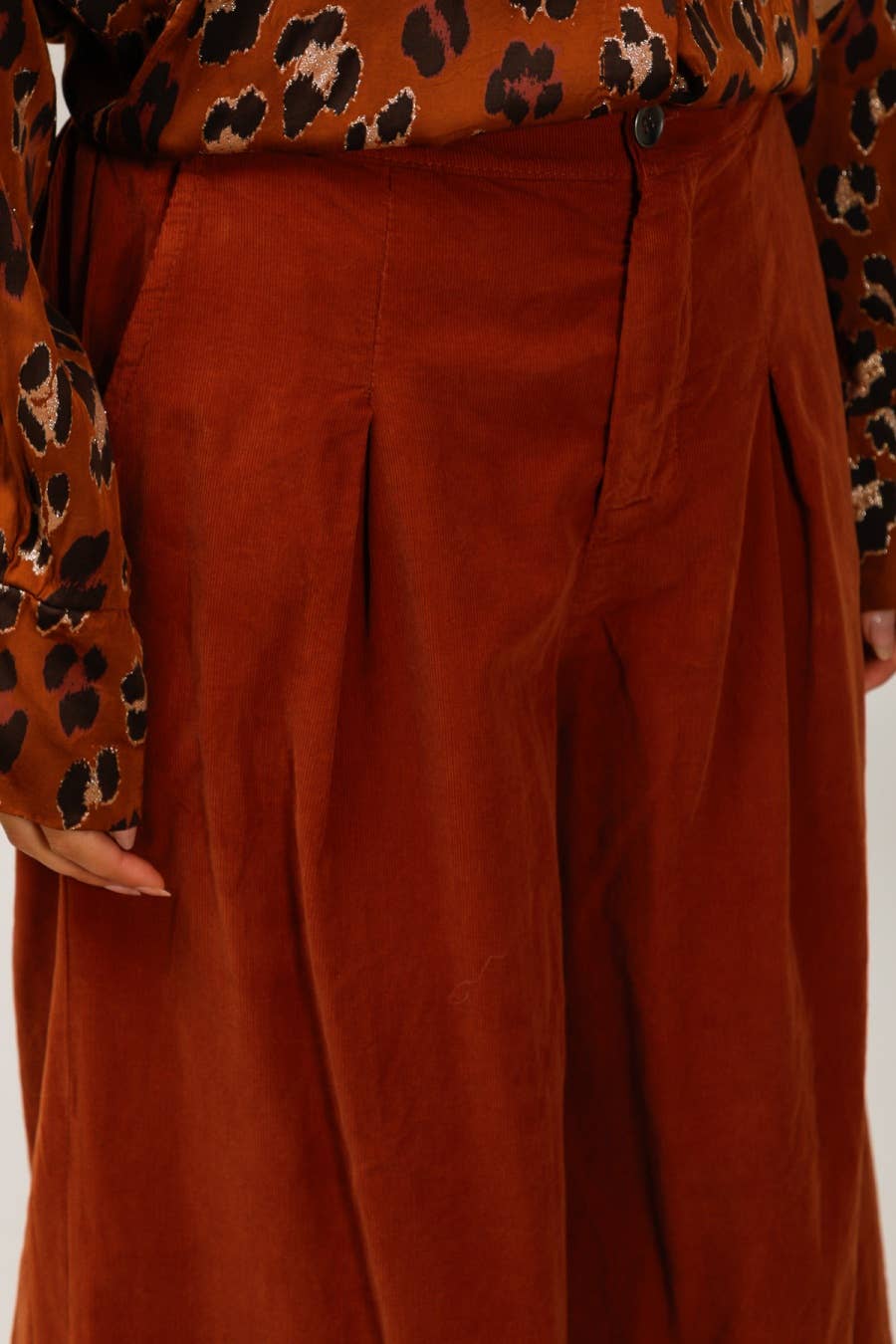 Bundfaltenhose aus Samt 6595 100% Baumwolle: Lila