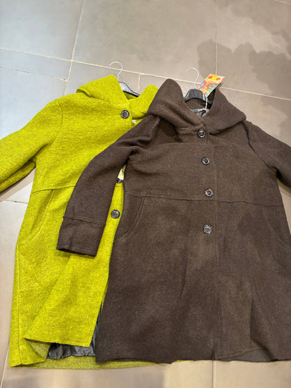 Mantel 80 % Wolle, 20 % Polyester, hergestellt in Italien: Mittelgrau