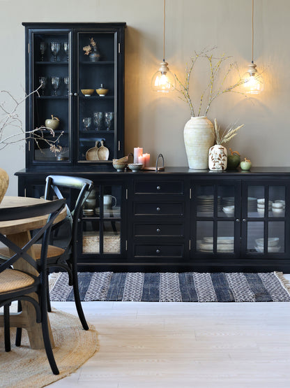 Lampe mit Holzzierhülse