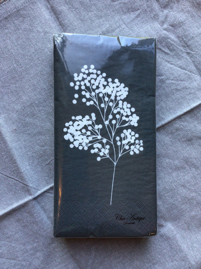 Serviette mit Blumenzweig