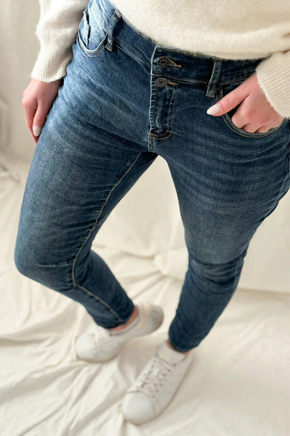Boyfriend Jeans dark wash