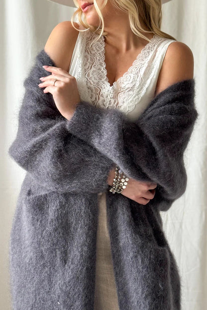 Strickjacke Forever in Love dunkelgrau