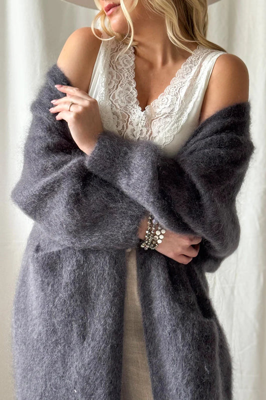 Strickjacke Forever in Love dunkelgrau