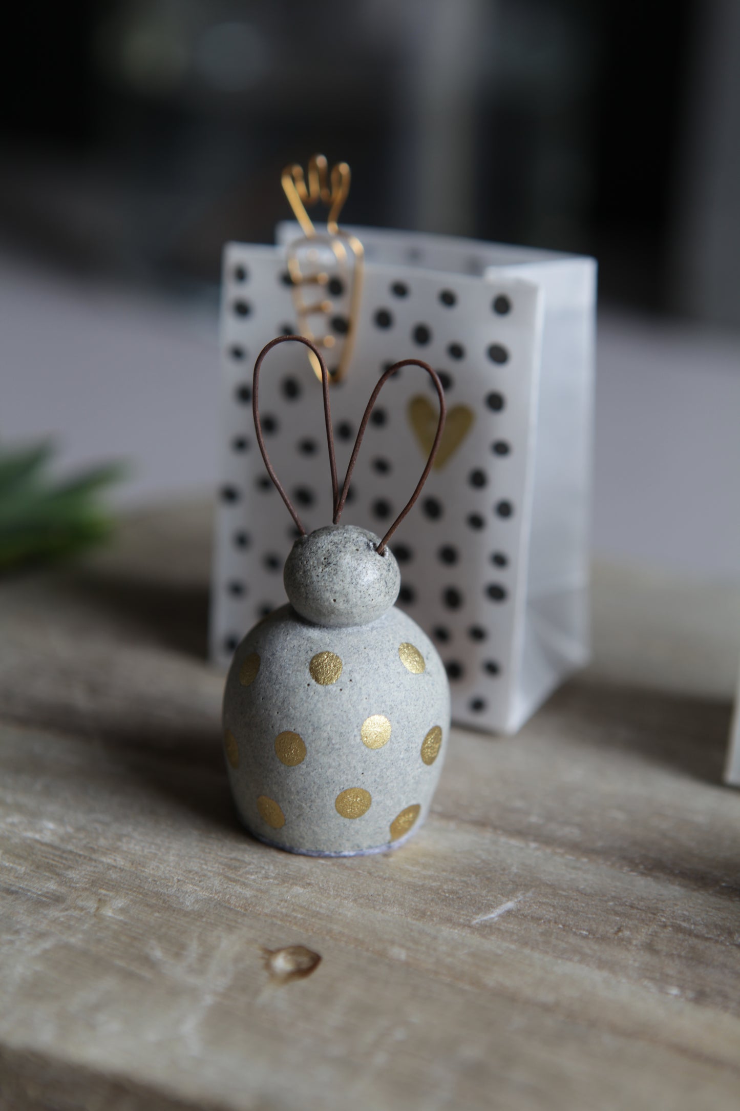 Pummelhase "Goldene Punkte"