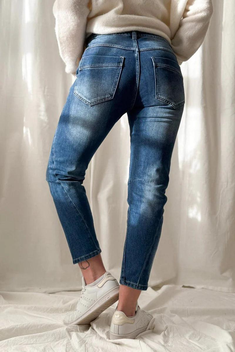 Jeans First sight