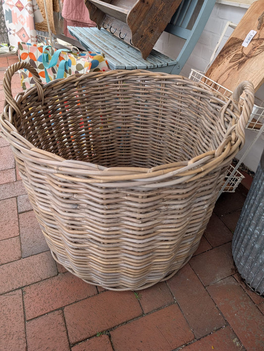 Korb Rattan, verschiedene Größen