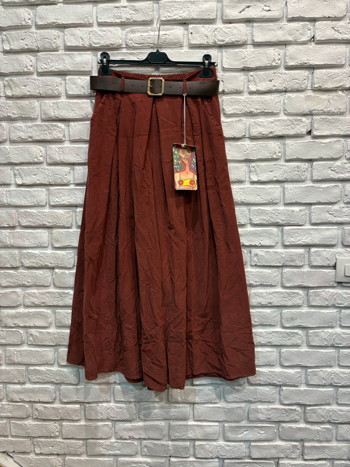 Hose mit Taschen und Gürtel 30522, Feincord, 100 % Baumwolle: Rose wine