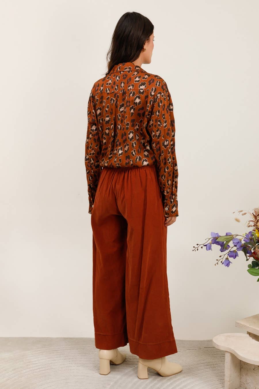 Bundfaltenhose aus Samt 6595 100% Baumwolle: Lila