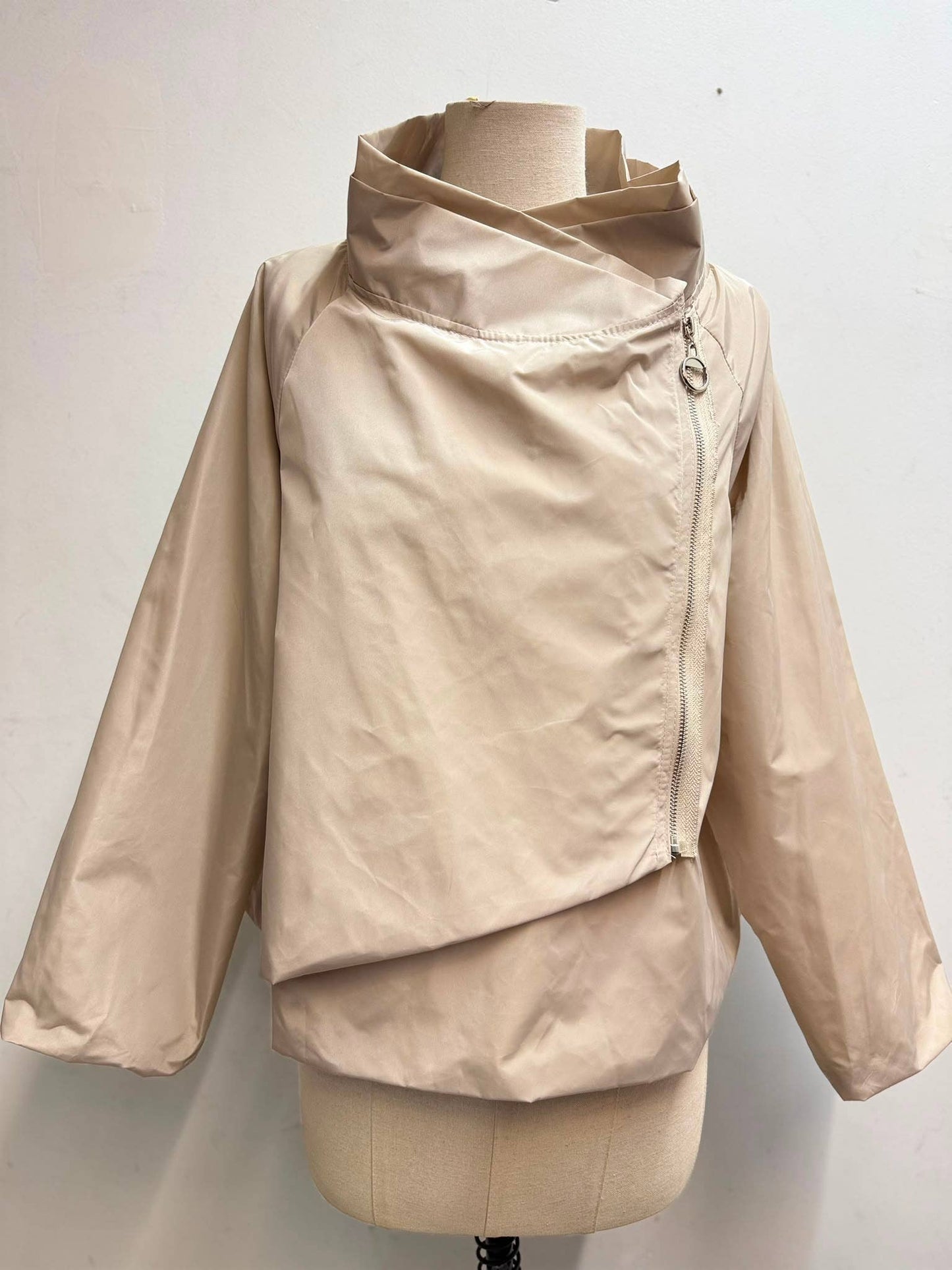 Leichte Damenjacke aus Polyester: Senf / Eine Größe 7158
