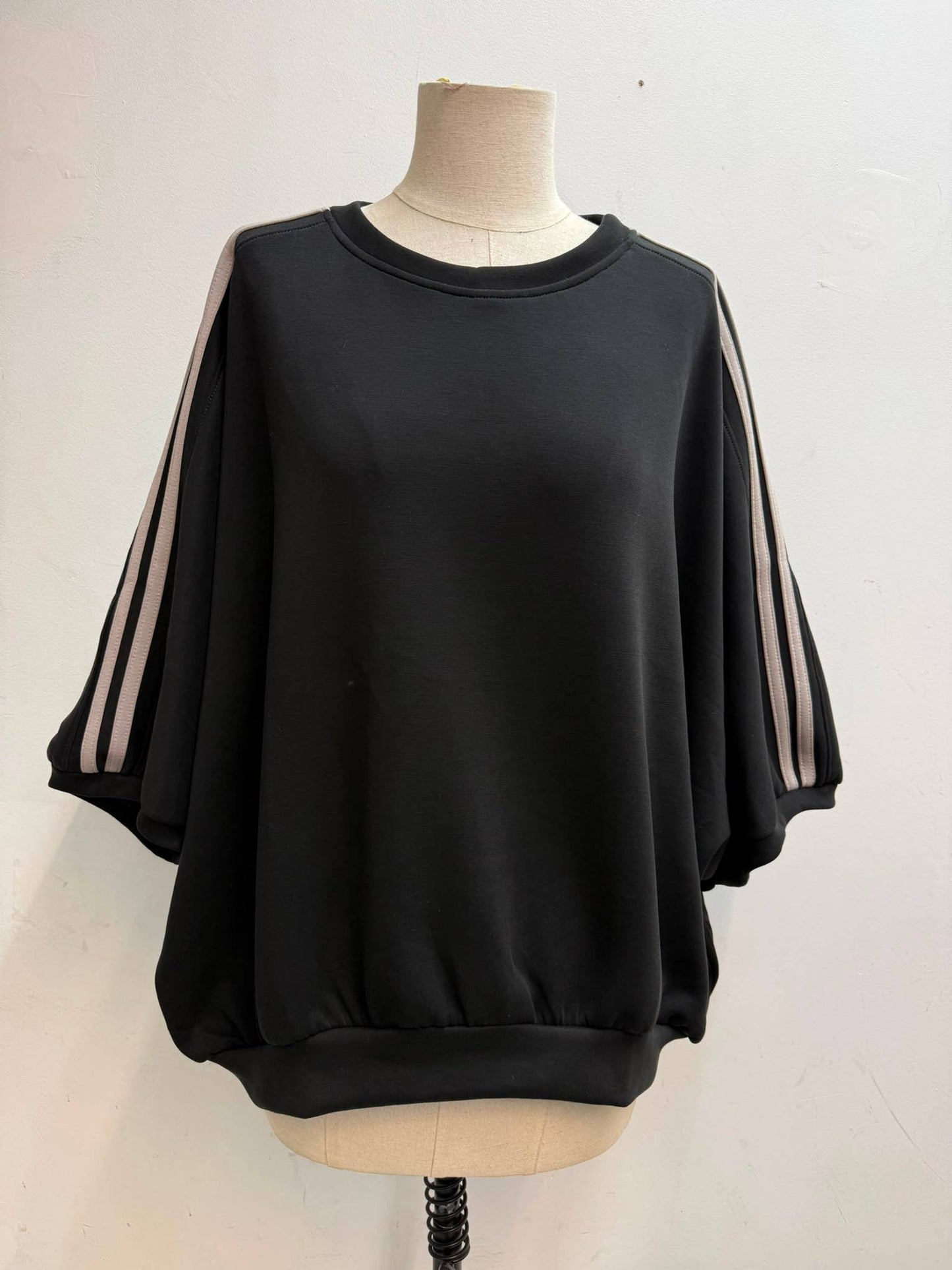 Oversize-Sweatshirt mit Fledermausärmeln: Taupe / Eine Größe 51511