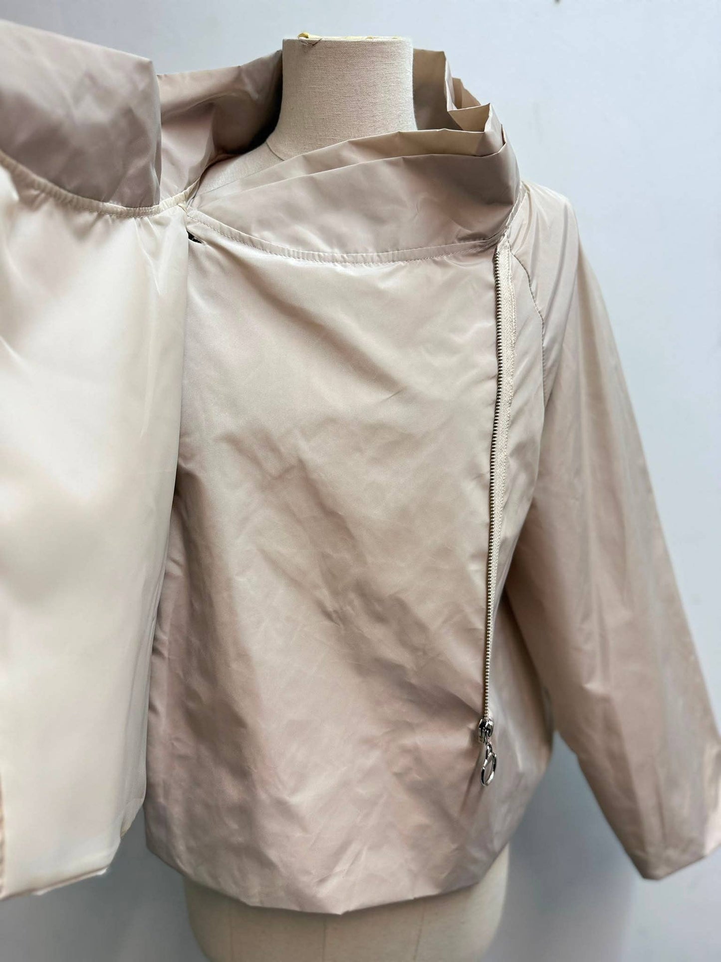 Leichte Damenjacke aus Polyester: Senf / Eine Größe 7158