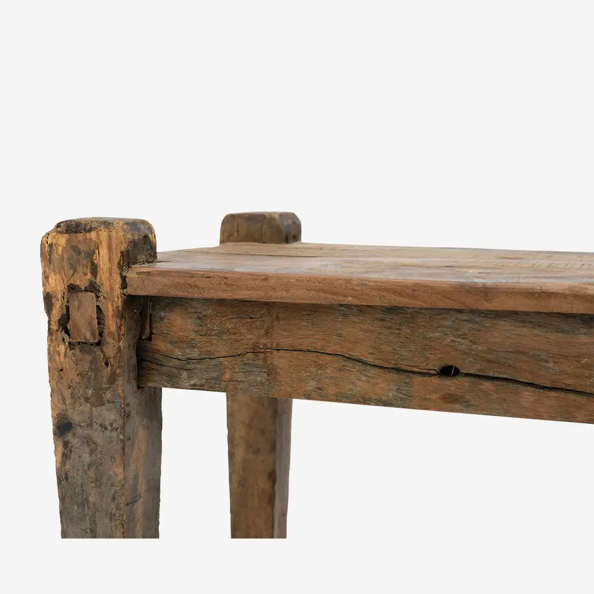 Bank / Couchtisch aus recyceltem Holz