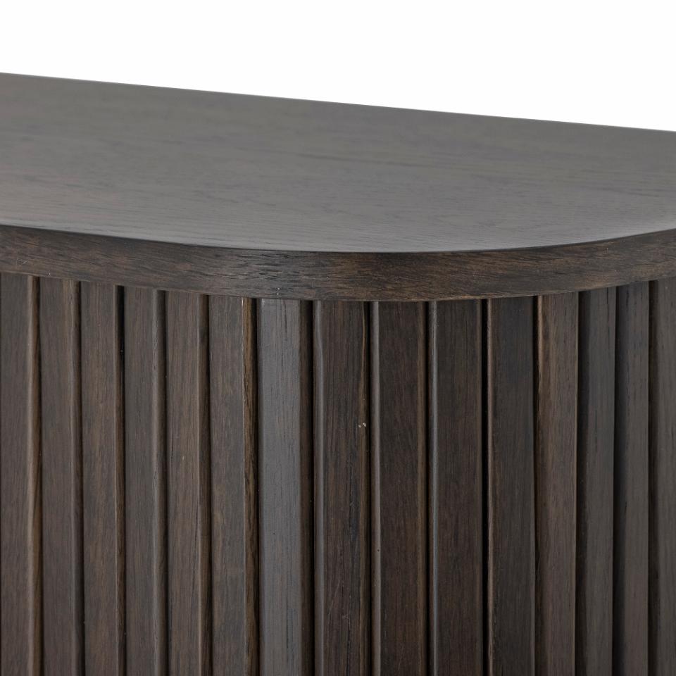 Sideboard mit Schiebetüren