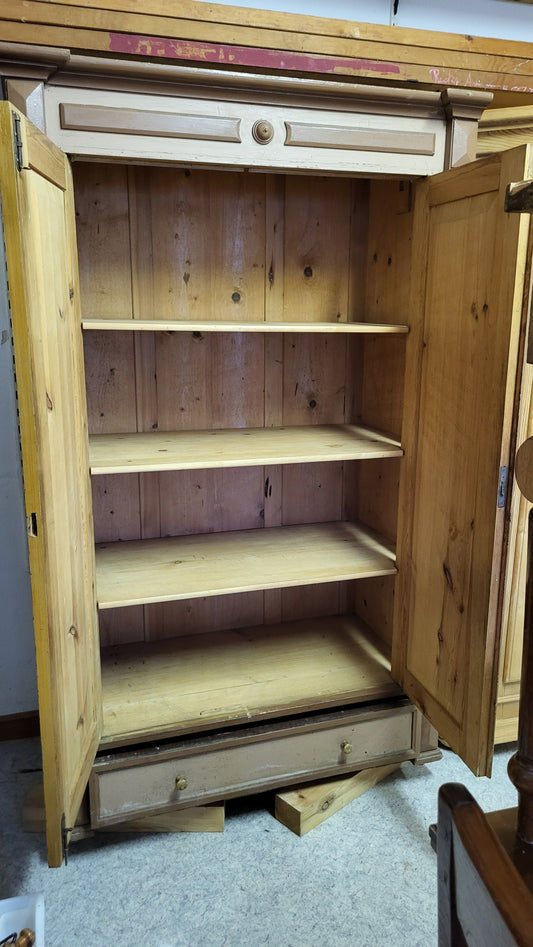 Kleiderschrank "Fabian"