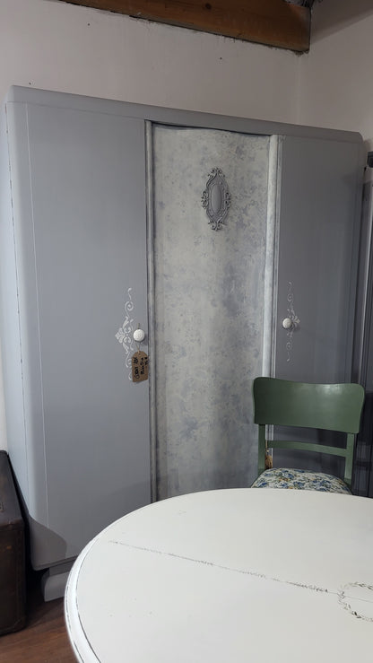 Schrank "Adda"