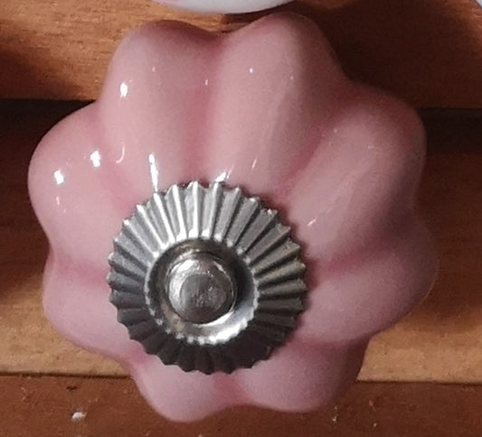 Möbelknopf Blume rosa