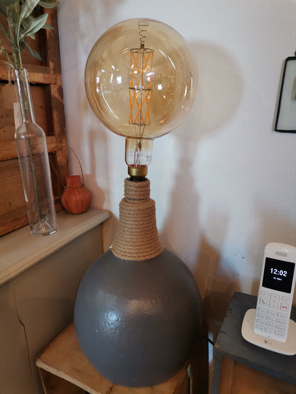 Stehlampe